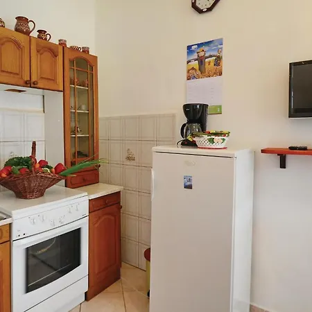 Mirela By Interhome בית נופש Trget