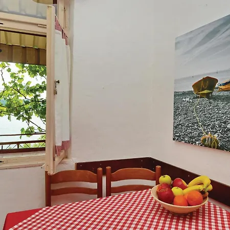 Mirela By Interhome Trget