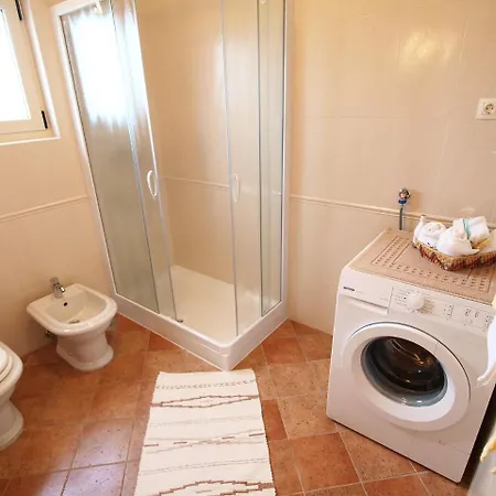 Ferienhaus Mirela By Interhome
