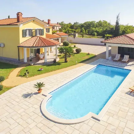 بيت للعطل Mirela By Interhome *