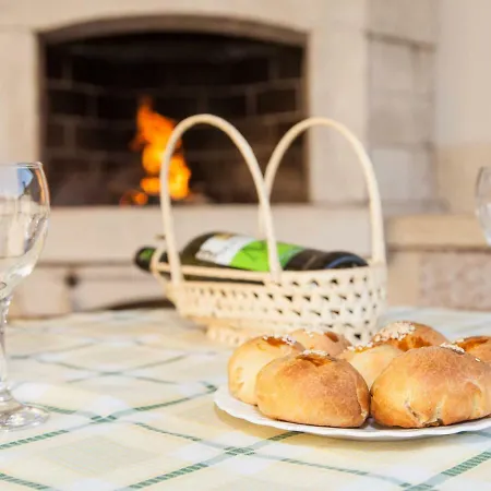 Mirela By Interhome بيت للعطل