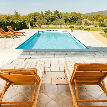 Ferienhaus Mirela By Interhome