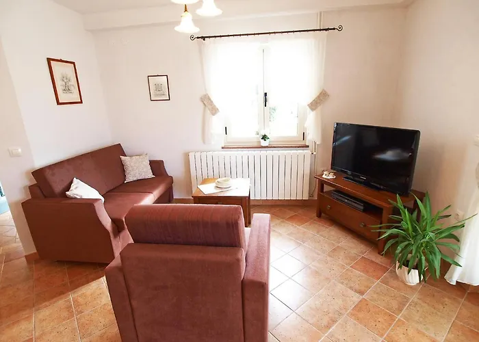 Mirela By Interhome Trget