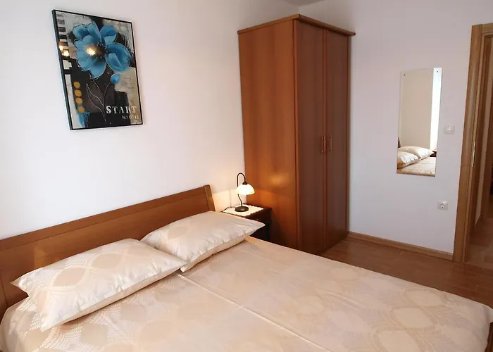 Mirela By Interhome Trget