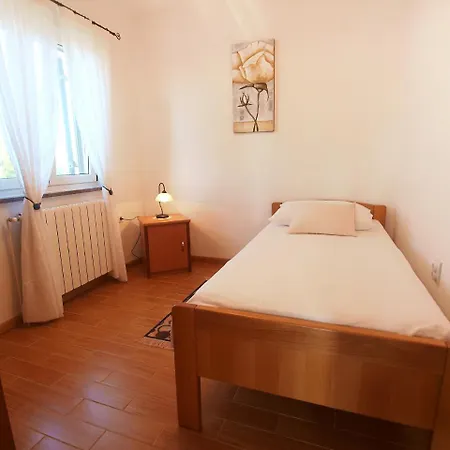 Tatil Evi Mirela By Interhome